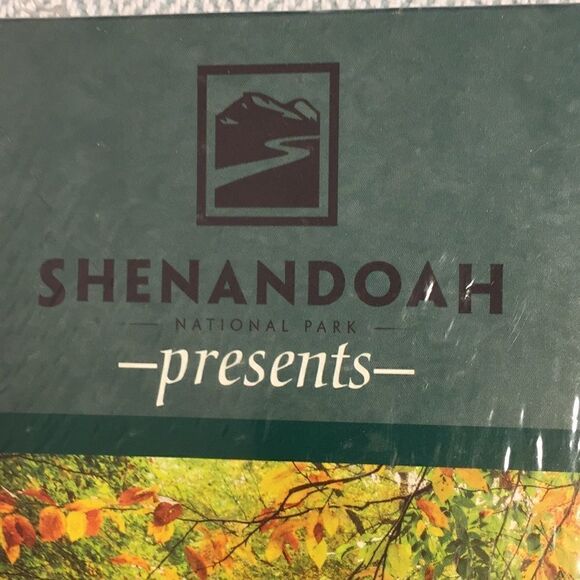 NIB SHENANDOAH Nat’l Park Puzzle, 550 pieces New In Box - Picture 4 of 8